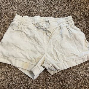 Old Navy shorts size small